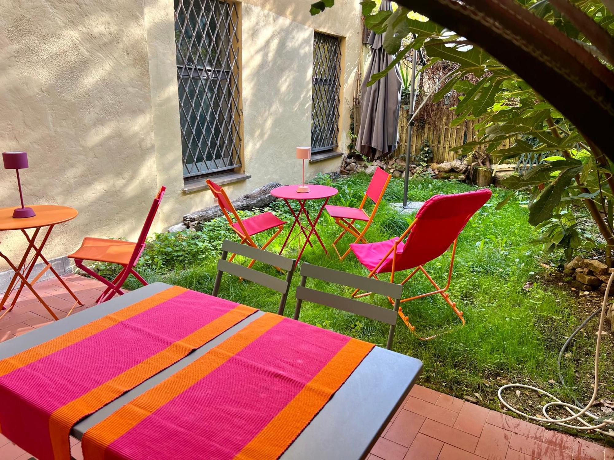 Teagarden Centro Storico Bologna Apartment Luaran gambar