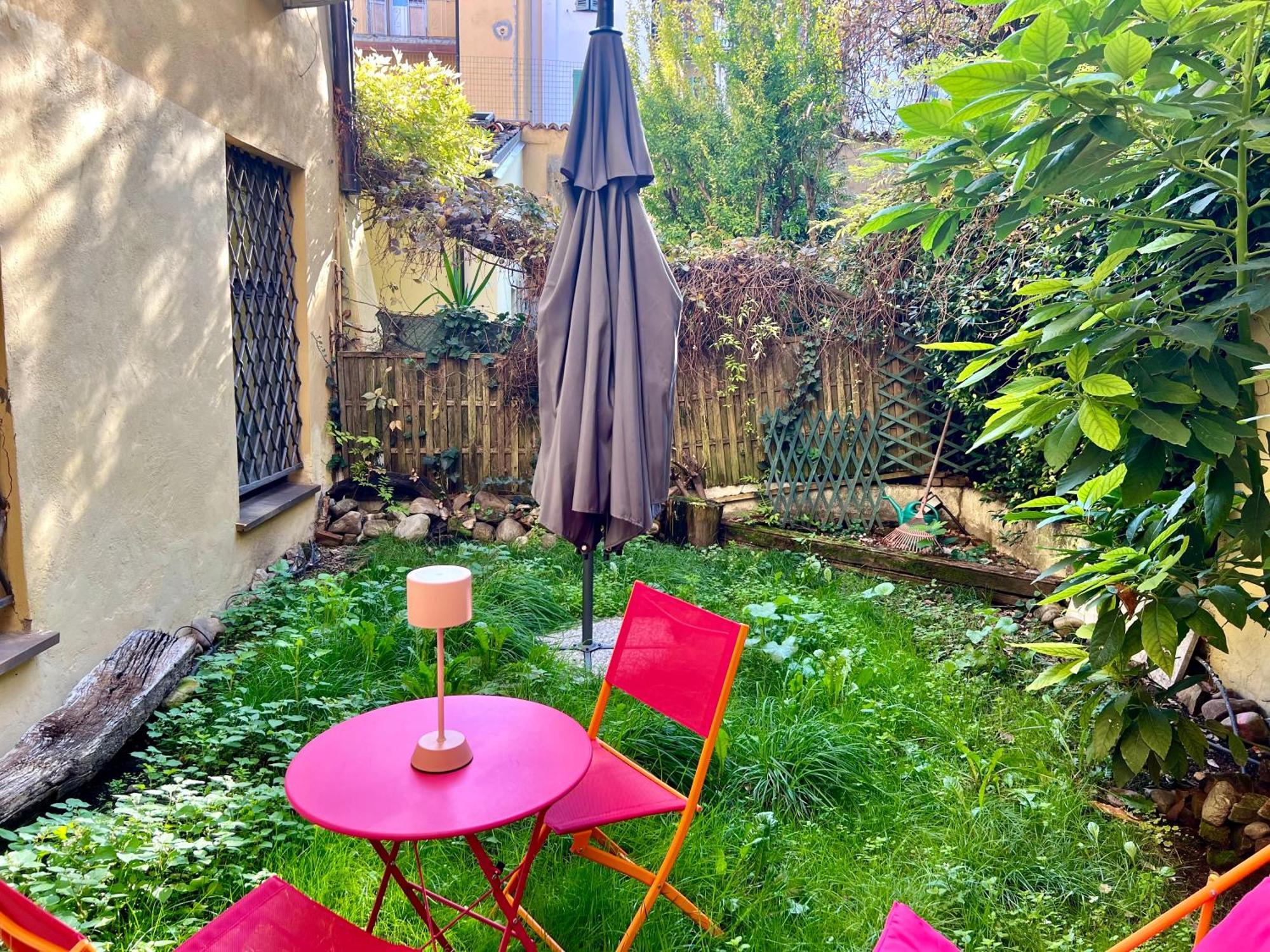Teagarden Centro Storico Bologna Apartment Luaran gambar